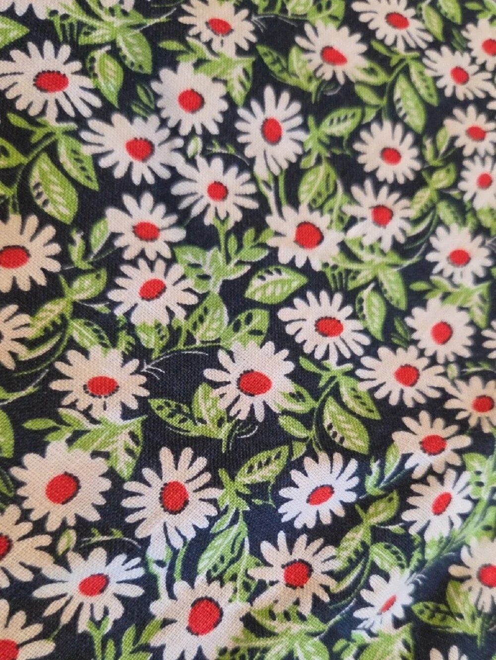 J. Crew Men's Short-Sleeve Button-Down Shirt - Green Floral Daisy Print